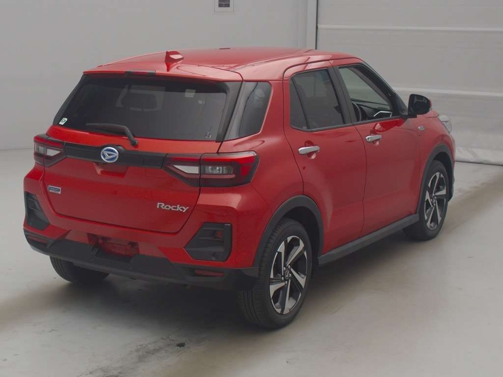 DAIHATSU ROCKY