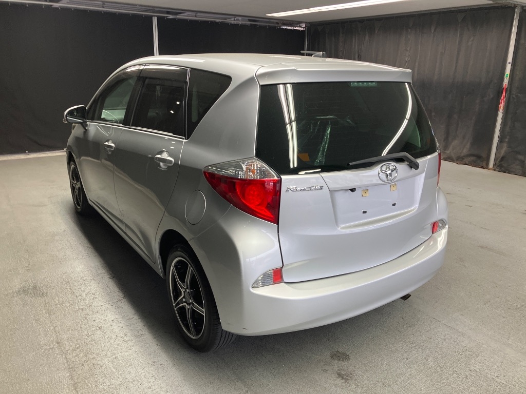 TOYOTA RACTIS