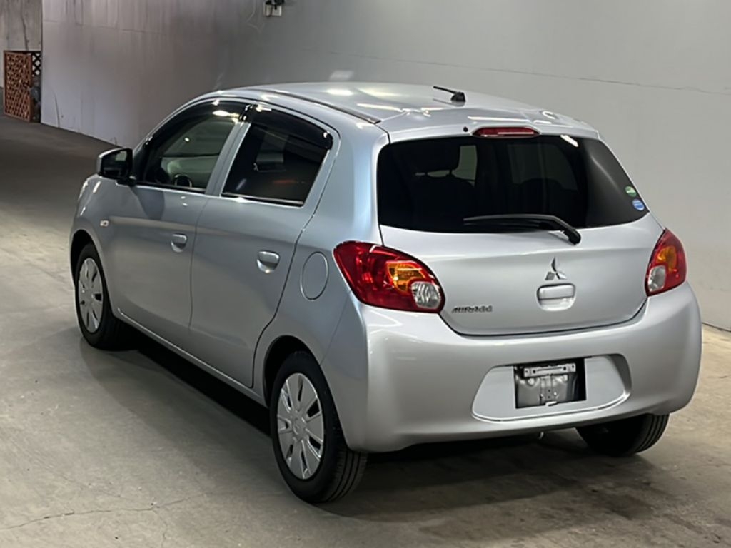 MITSUBISHI MIRAGE