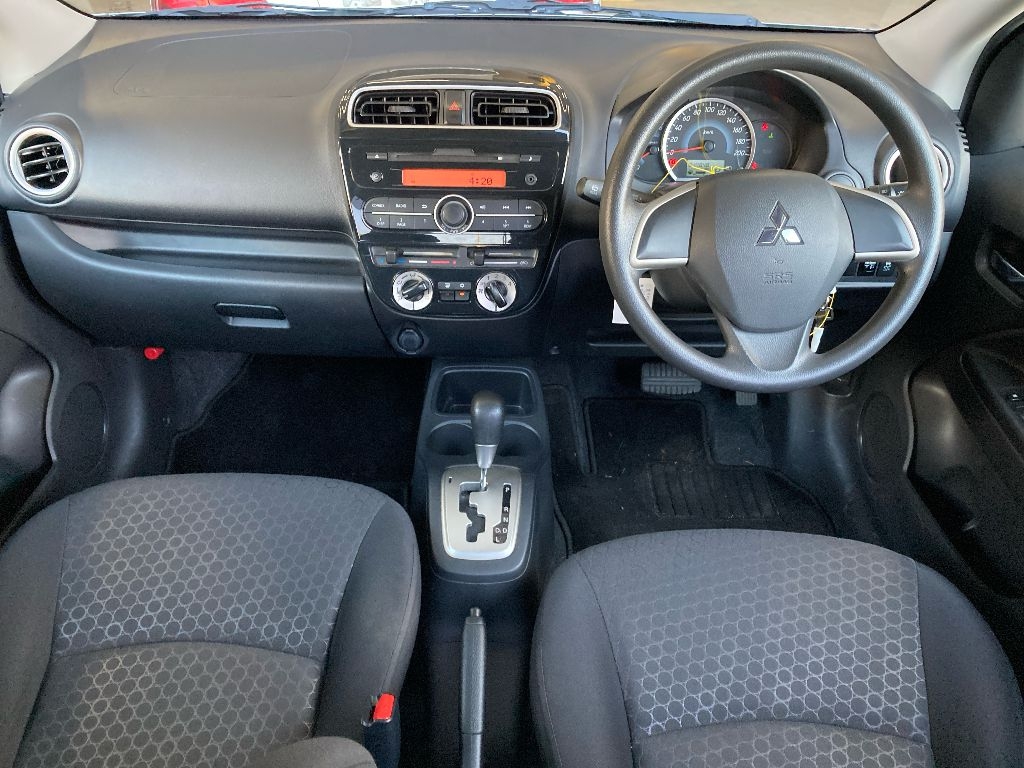 MITSUBISHI MIRAGE
