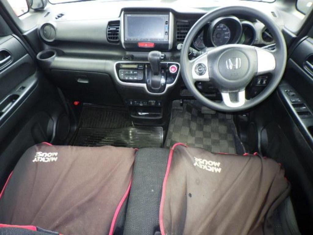 HONDA N-BOX