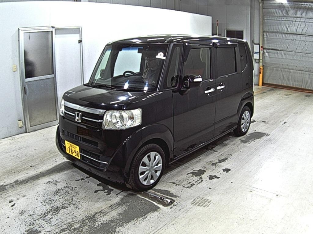 HONDA N-BOX