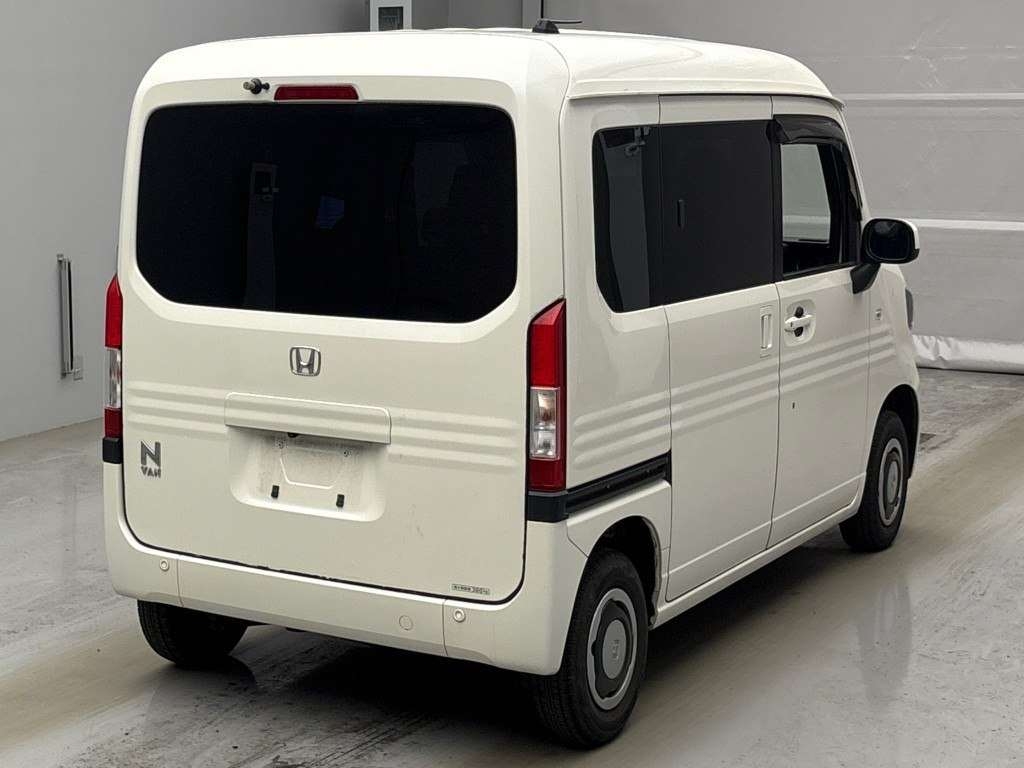 HONDA N-VAN