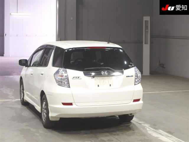 HONDA FIT SHUTTLE