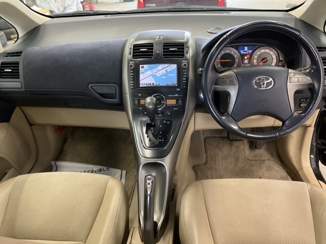 TOYOTA BLADE
