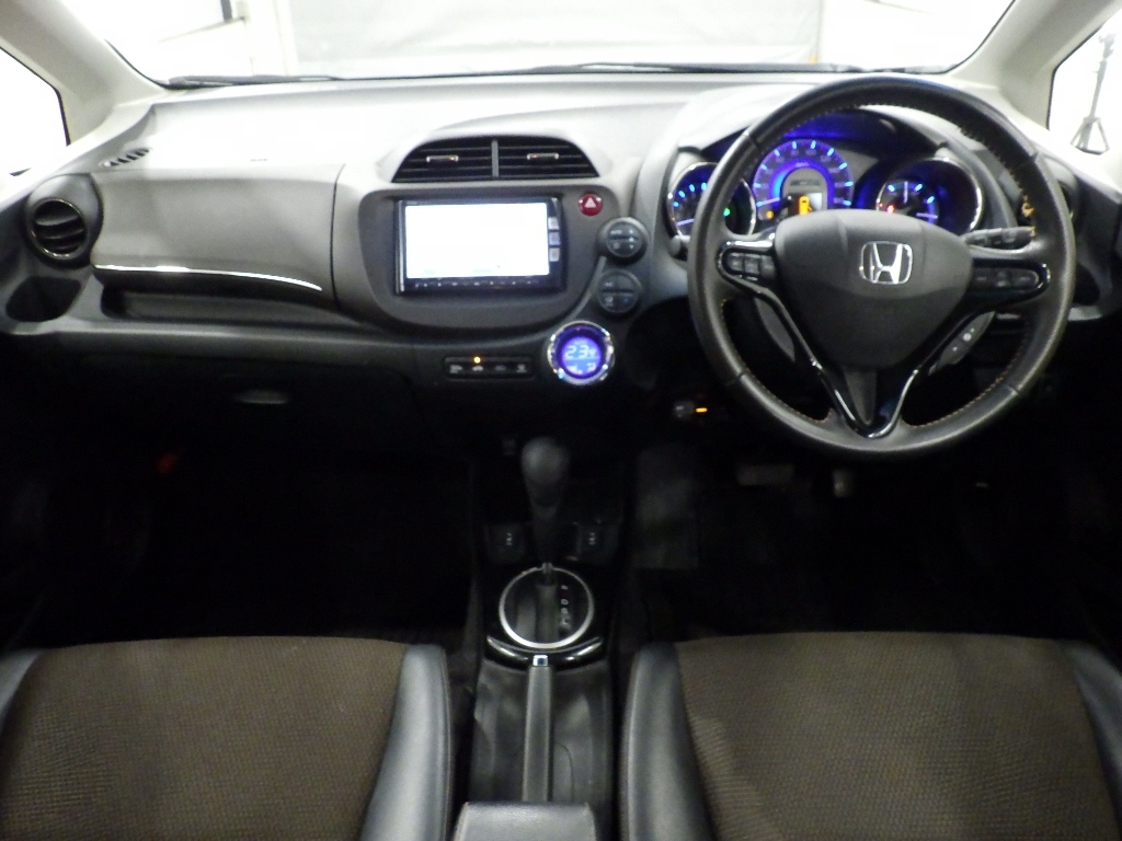HONDA FIT SHUTTLE