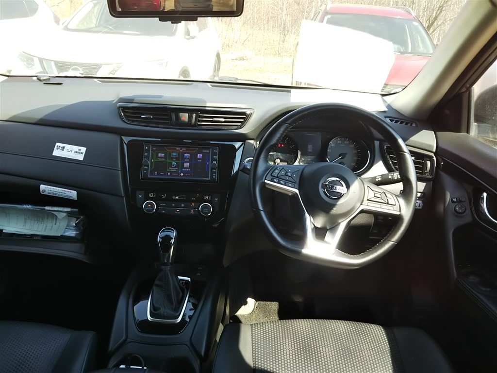 NISSAN X-TRAIL