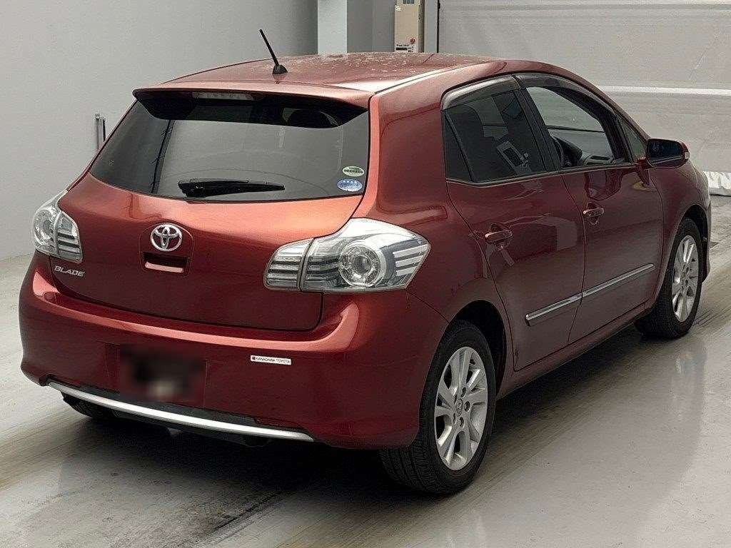 TOYOTA BLADE