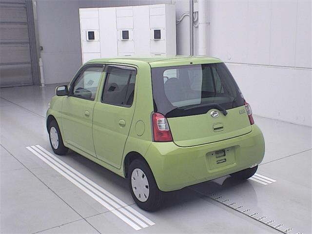 DAIHATSU ESSE