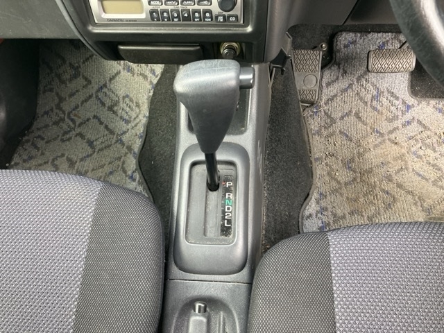 DAIHATSU TERIOS KID