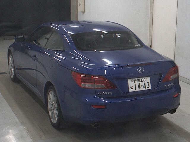 LEXUS IS250