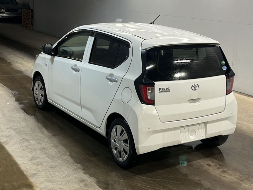 TOYOTA PIXIS EPOCH