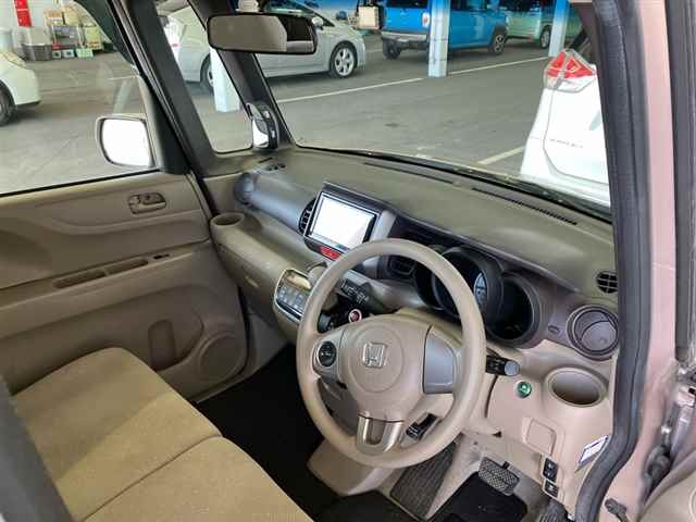 HONDA N-BOX+