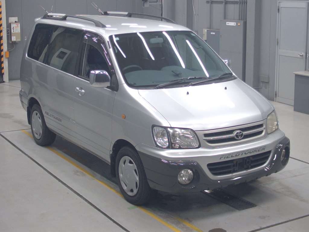 TOYOTA TOWN ACE NOAH