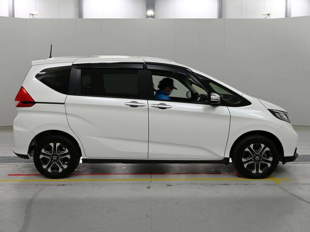 HONDA FREED+