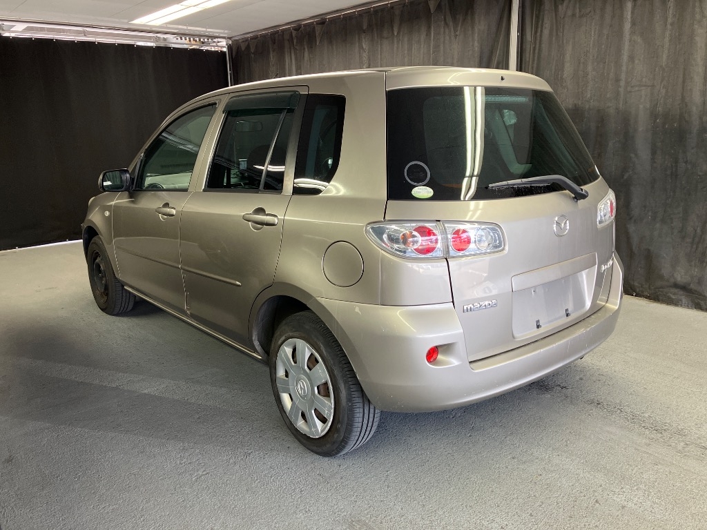 MAZDA DEMIO