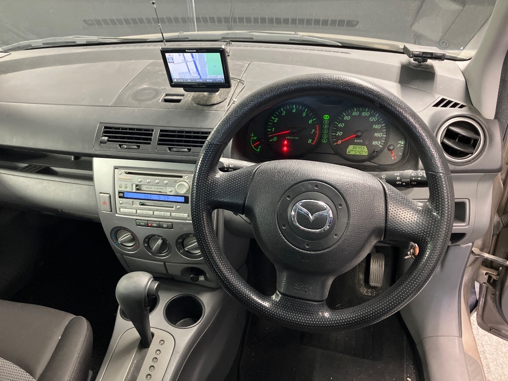 MAZDA DEMIO