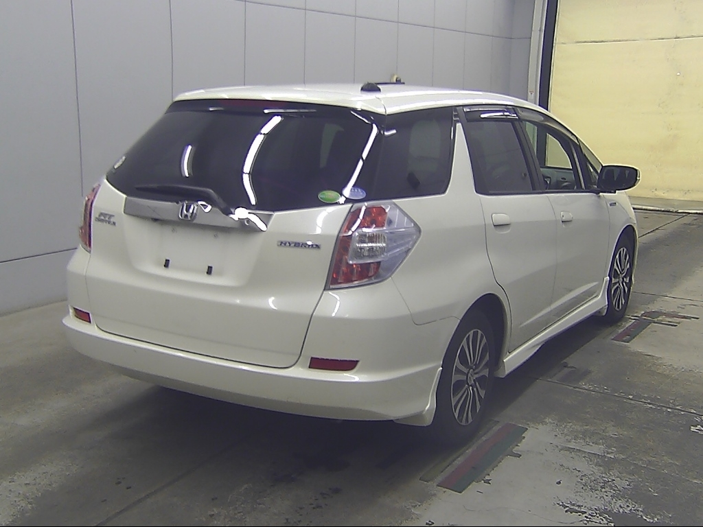 HONDA FIT SHUTTLE