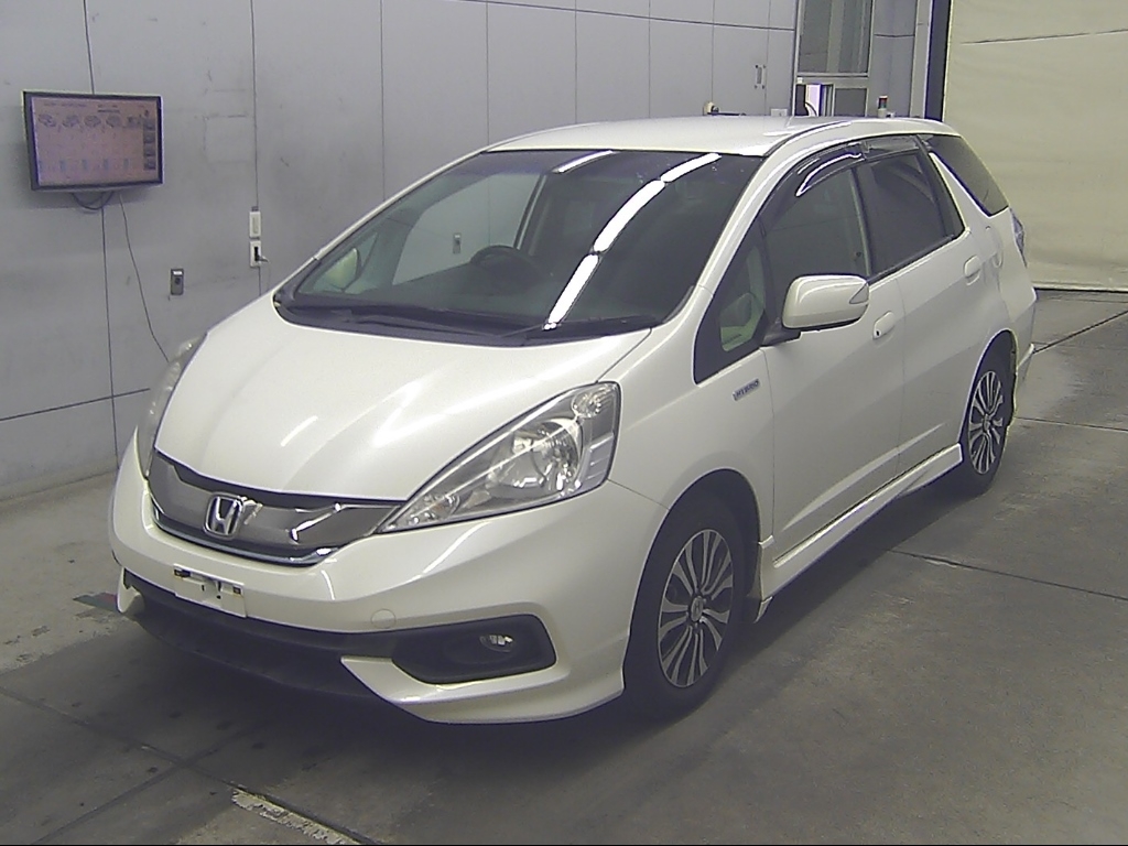 HONDA FIT SHUTTLE