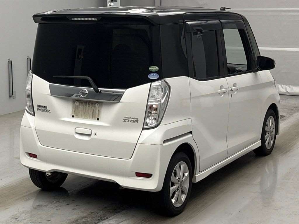 NISSAN DAYZ ROOX