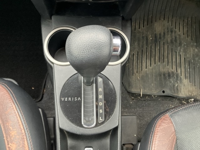 MAZDA VERISA