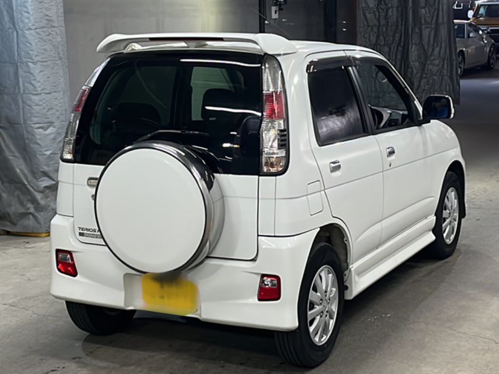 DAIHATSU TERIOS KID