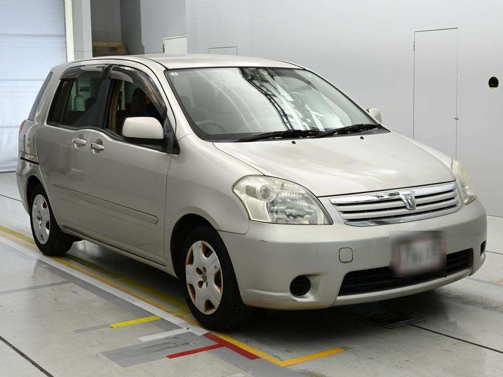 TOYOTA RAUM