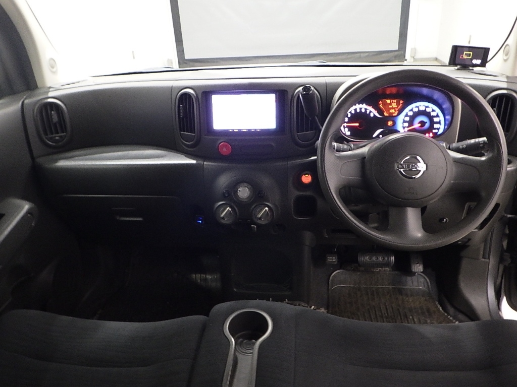 NISSAN CUBE