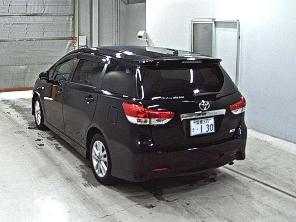 TOYOTA WISH