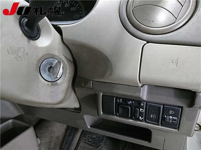 NISSAN PINO