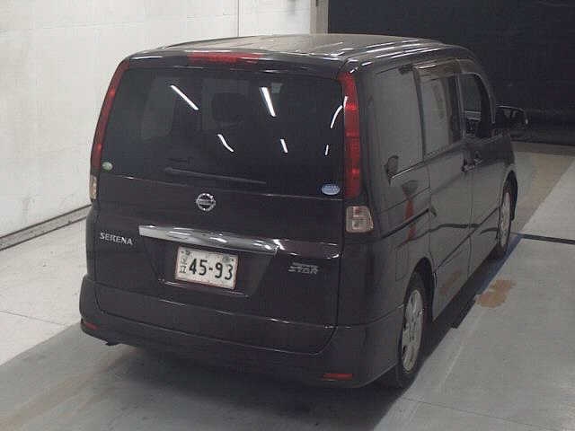 NISSAN SERENA