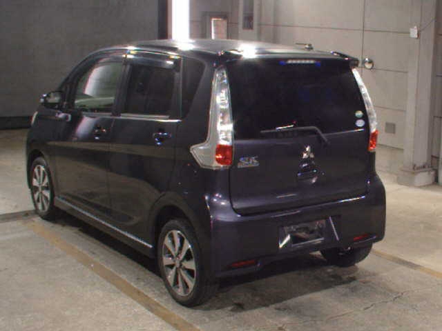 MITSUBISHI EK CUSTOM