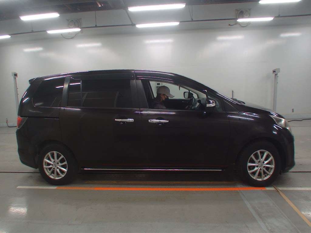 MAZDA MPV