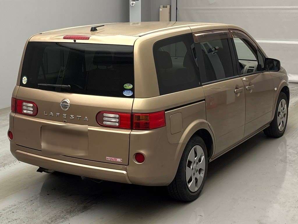 NISSAN LAFESTA