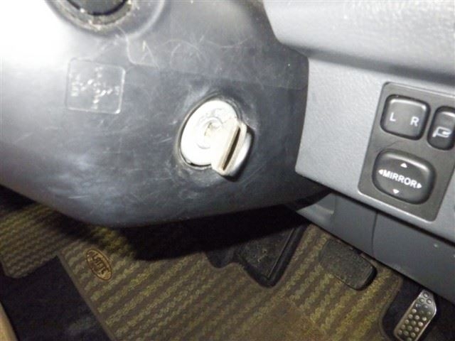 DAIHATSU MOVE LATTE