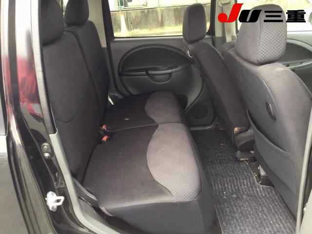 DAIHATSU MOVE LATTE
