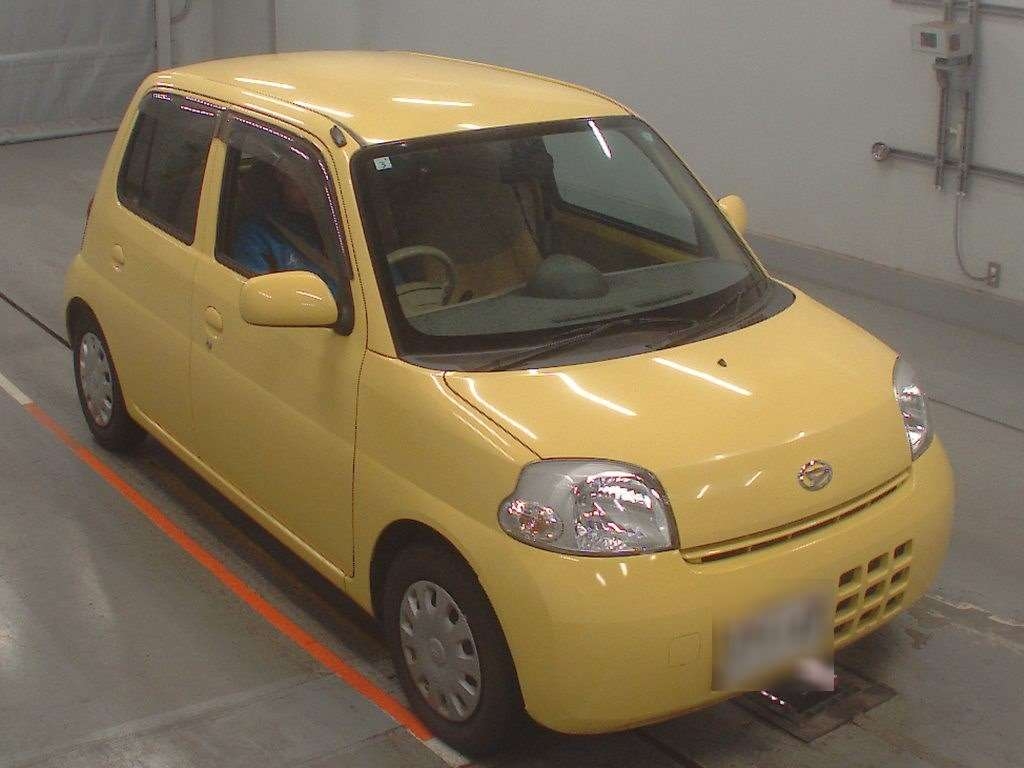 DAIHATSU ESSE