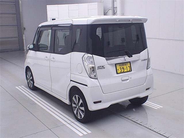 MITSUBISHI EK SPACE