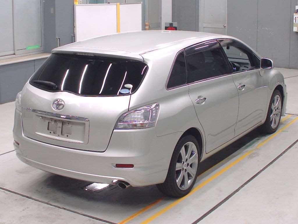 TOYOTA MARK X ZIO