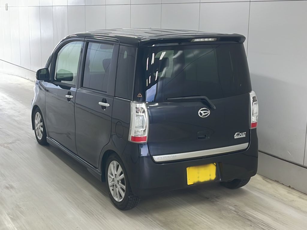 DAIHATSU TANTO EXE