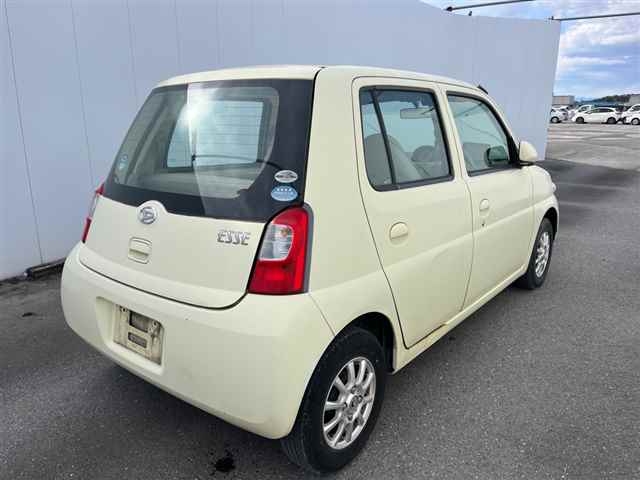 DAIHATSU ESSE