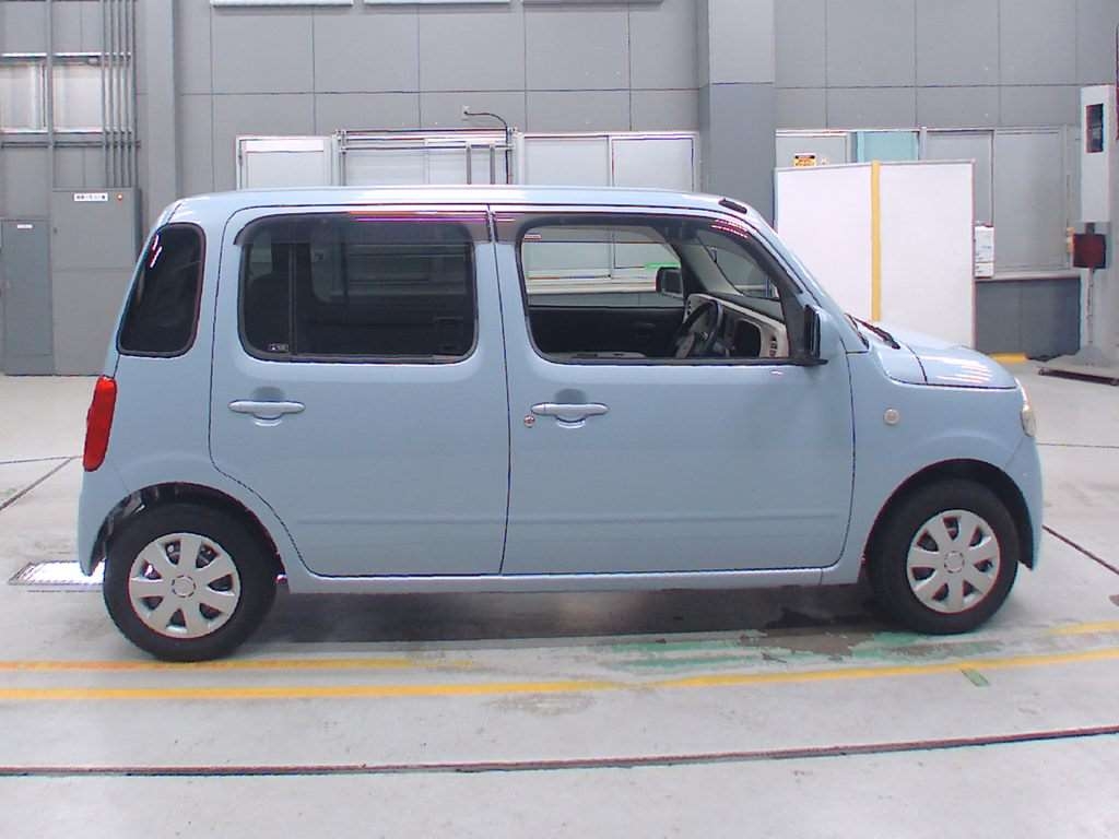 DAIHATSU MIRA COCOA