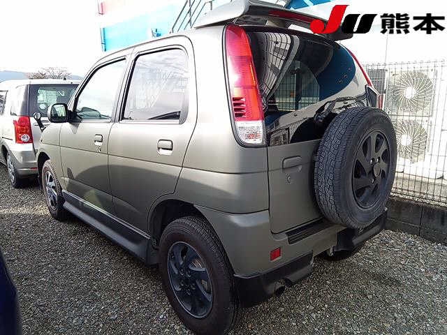 DAIHATSU TERIOS KID