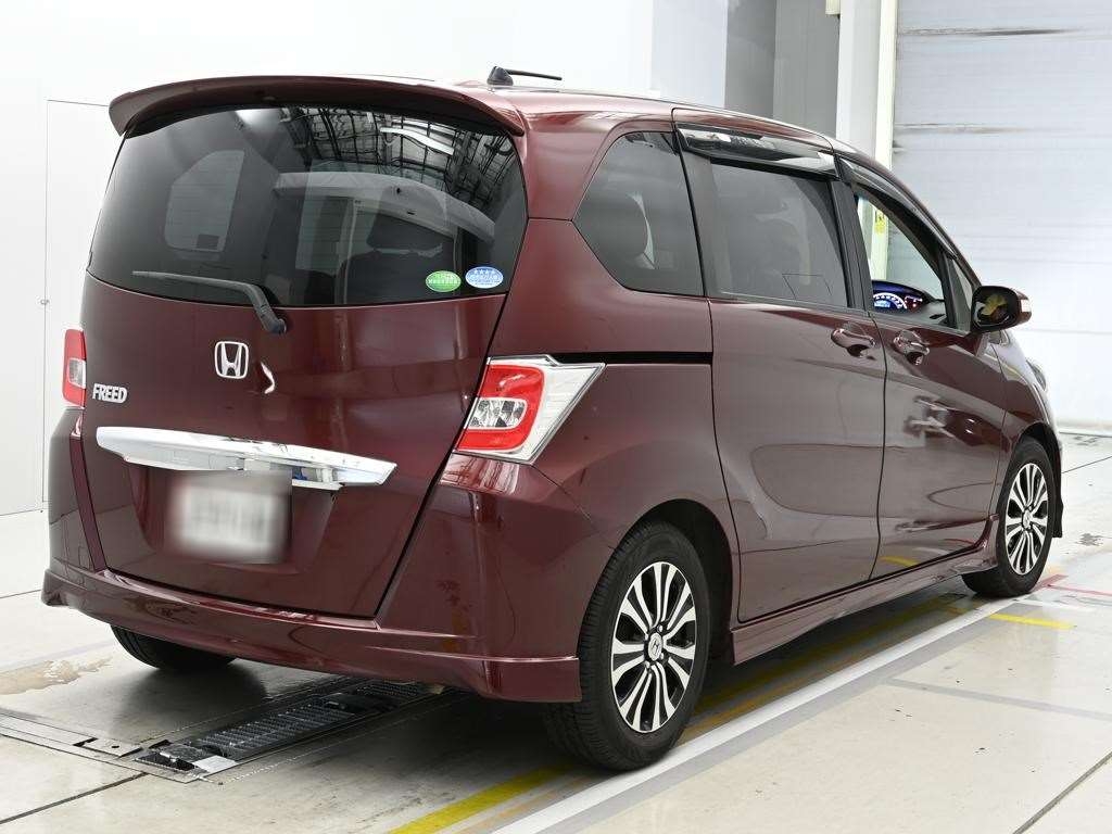 HONDA FREED