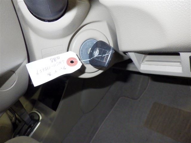 NISSAN TIIDA LATIO
