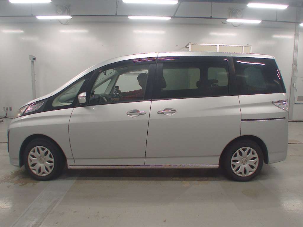 MAZDA BIANTE