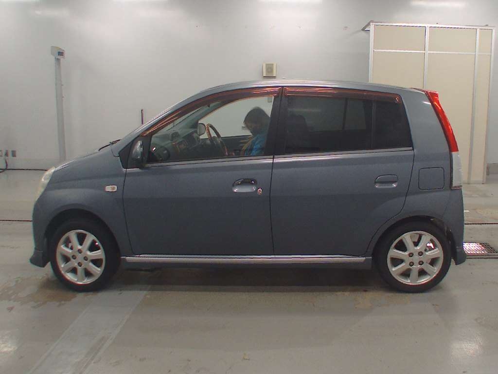 DAIHATSU MIRA AVY