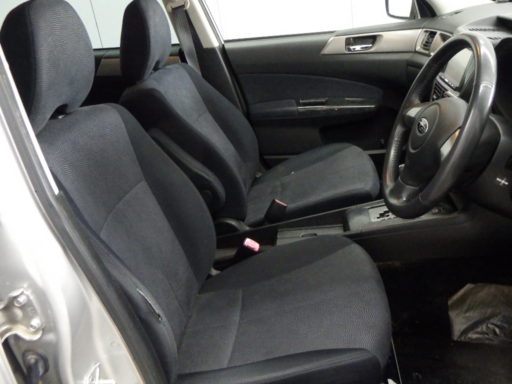 SUBARU EXIGA