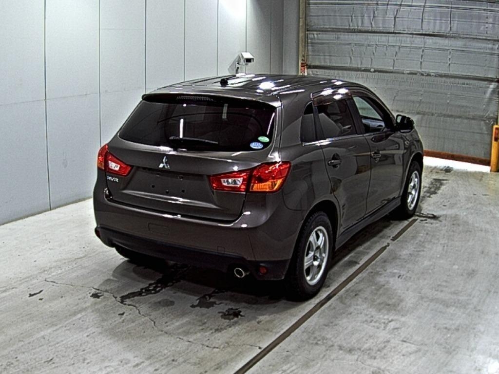 MITSUBISHI RVR