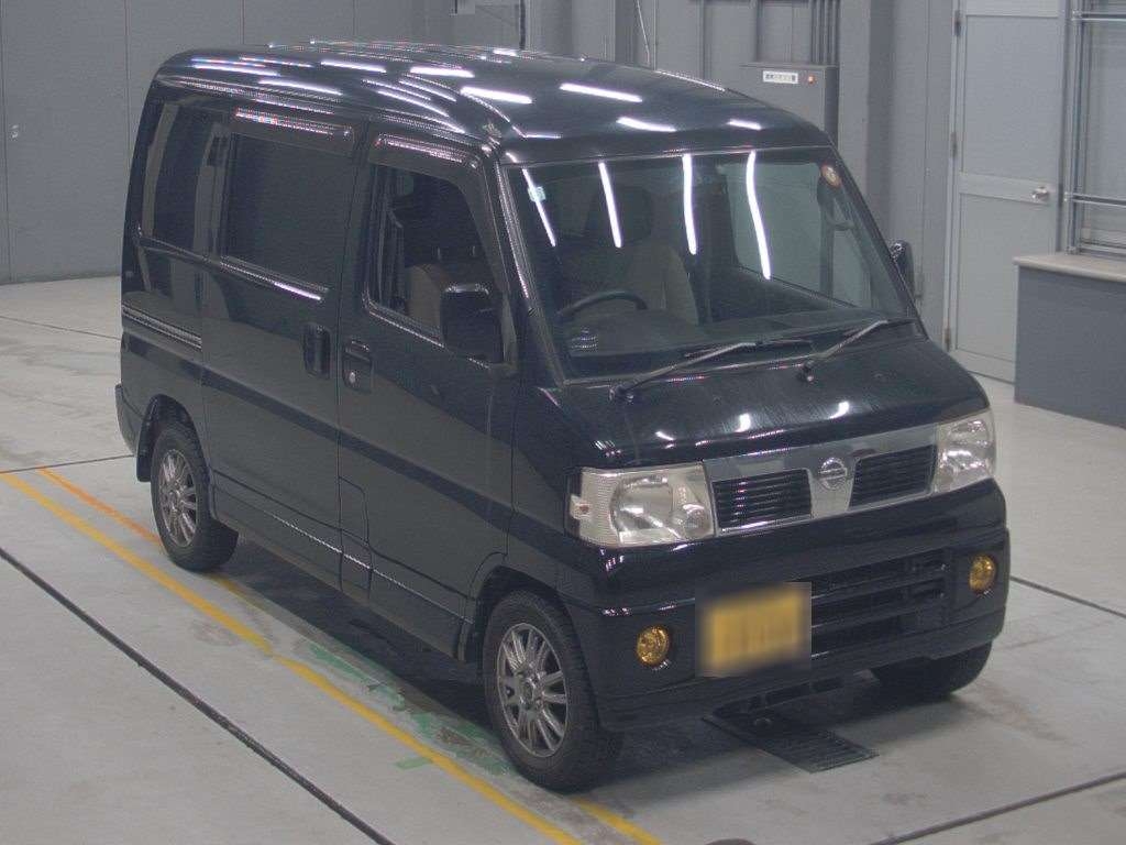 NISSAN CLIPPER
